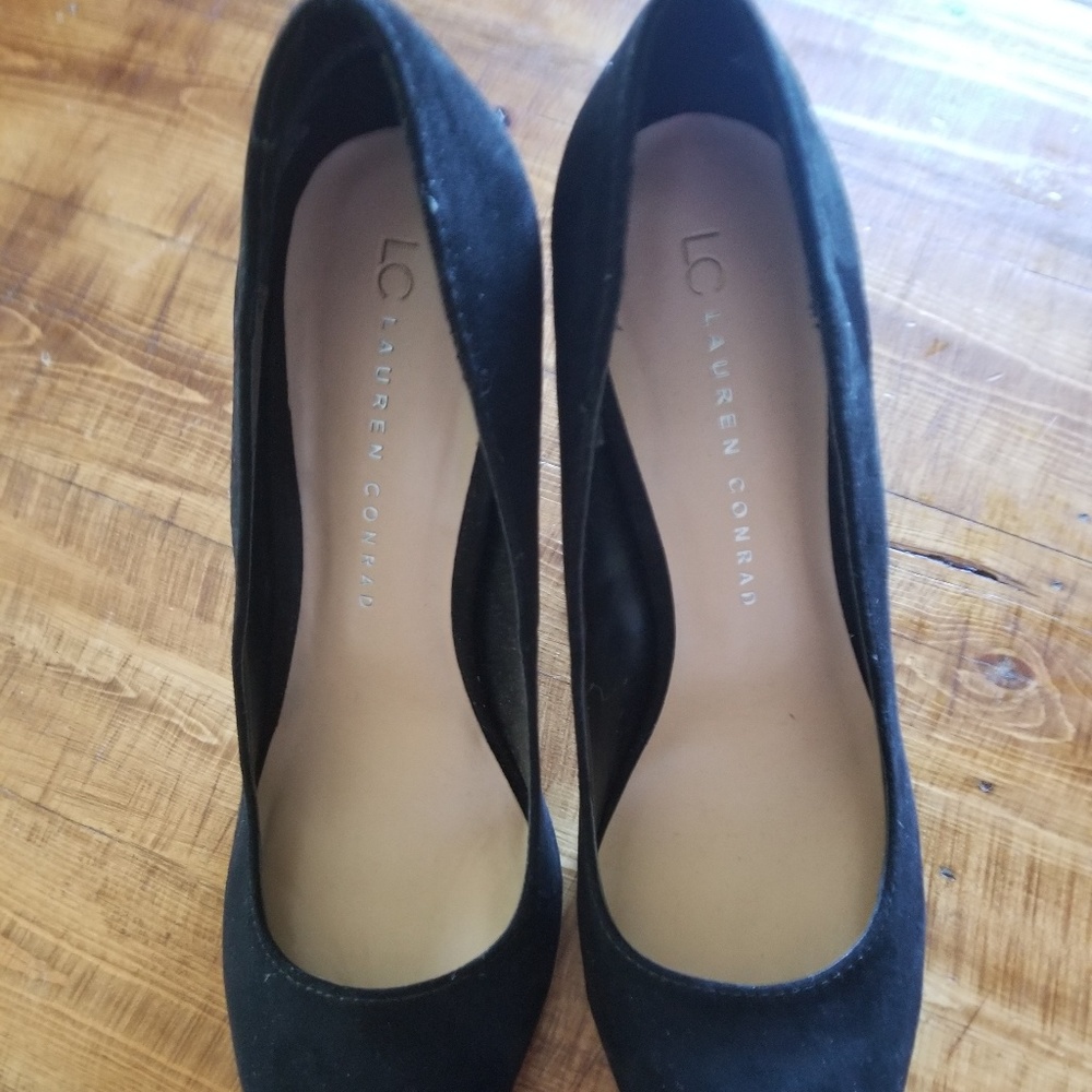 Black heels